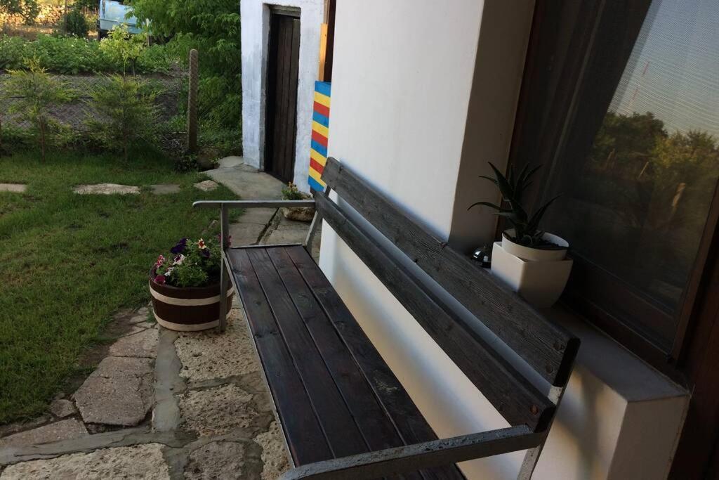 Guest House Kostadinovi Bulgarevo Exterior photo
